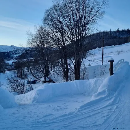 Pa Bekkeli, Beito. * Beitostolen