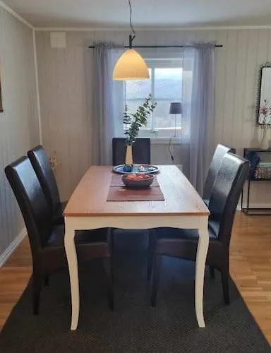 Pa Bekkeli, Beito. * Beitostolen